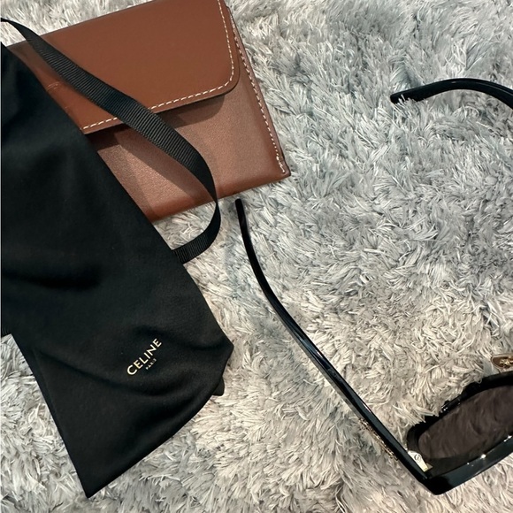 Celine Black Sunglasses with Brown Case display picture 3